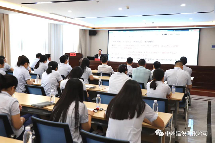 香港六宝科大会开展“学习英雄、爱党爱国”党性教育活动