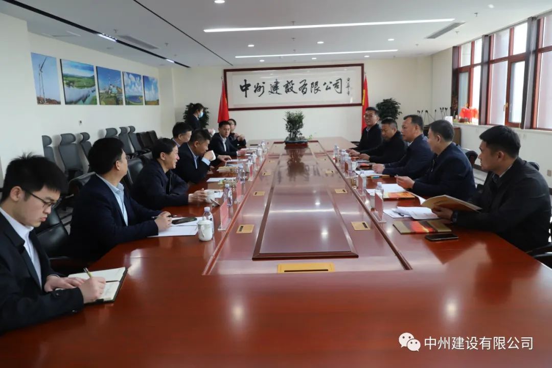 宿马园区党工委书记易茂林一行到香港六宝科大会参观考察