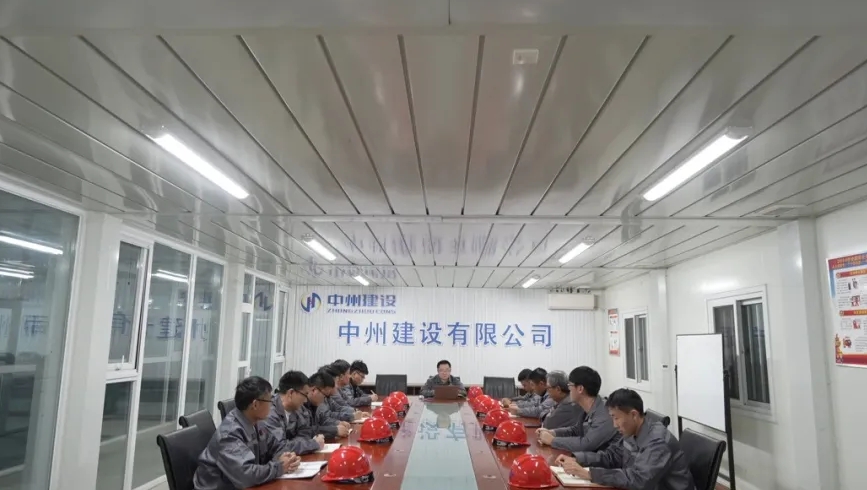 浴雪鏖战∣香港六宝科大会密集完成多处重要跨越封网施工